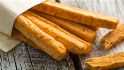 طريقة عمل القراقيش السادة زي الأفران.. المقادير بالكيلو لنادية السيد