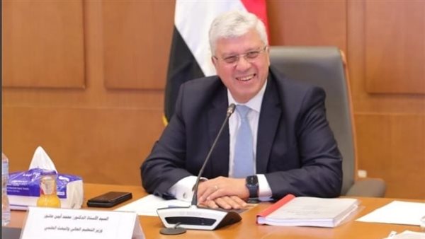 الدكتور محمد أيمن