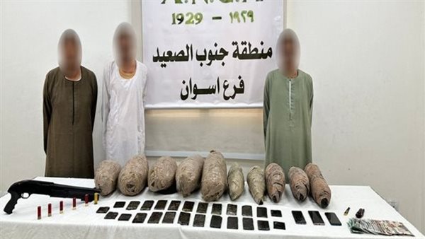 المتهمون والمضبوطات