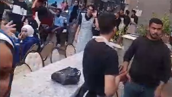 الصم وضعاف السمع