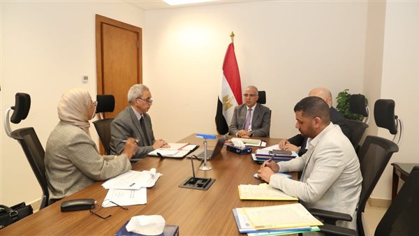 اجتماع وزارة الري