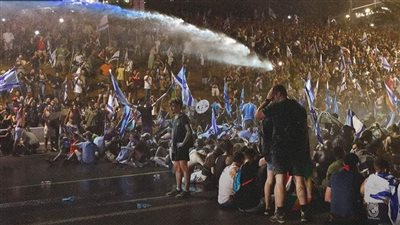 الرئيس الإسرائيلي يحذر أهالي الأسرى من أعمال العنف: الانقسامات الداخلية تهدد أمننا 