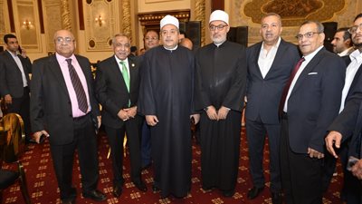  رابطة أبناء قنا والأقصر تكرم رموزها.. شيخ الأزهر والأبنودي وفهمي عمر وأحمد بدير