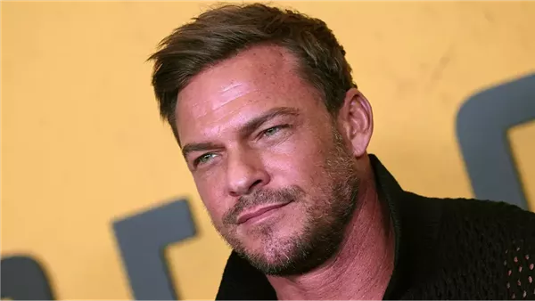  نجم مسلسل Reacher