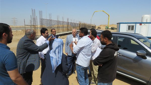 زيارة مسئولو الإسكان