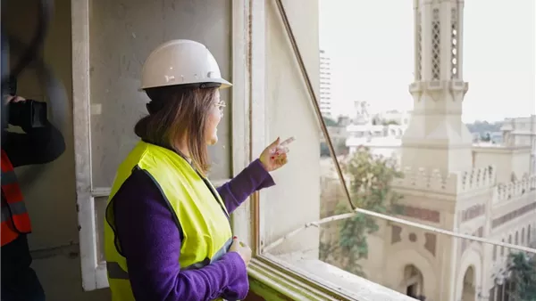 وزيرة التخطيط 