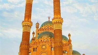 اليوم.. محافظ جنوب سيناء يفتتح تطوير مسجد الصحابة ويكرم الأيتام بملابس العيد