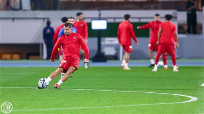 بمشاركة طارق حامد.. مباراة النصر وضمك تنتهي بهدف قاتل للعالمي