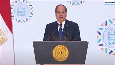 السيسي: مفيش مسئول قوي إلا بناسه.. ولو اتخلوا عنه لازم يكون عنده كرامة ويمشي 