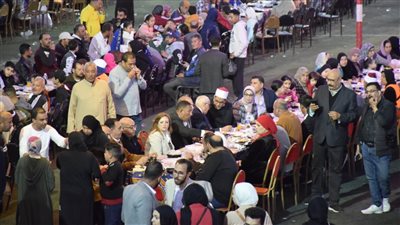 بحضور 5 آلاف مواطن.. بورسعيد تنظم أكبر مائدة إفطار جماعي بالمحافظة| صور 