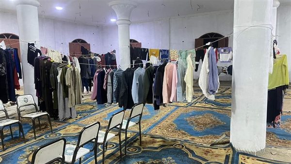 مبادرة توزيع الملابس