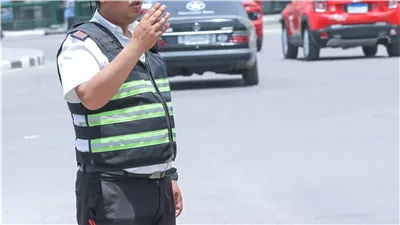 القبض على المتهم بالاصطدام برجل شرطة في الشرقية