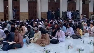 12 ألف وجبة.. الجامع الأزهر يحتفي بذكرى عاشوراء بتنظيم إفطار جماعي للطلاب الوافدين