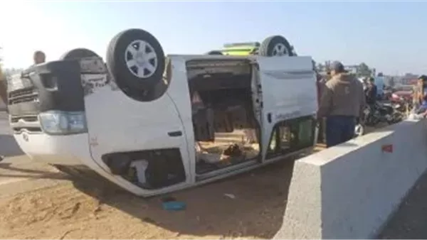 انقلاب ميكروباص-أرشيفية