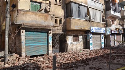 نائبة محافظ البحيرة تتابع انهيار سور بلكونة في أبو حمص