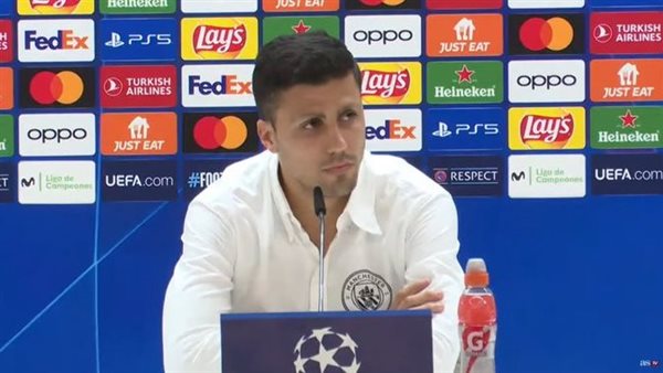 رودري لاعب نادي مانشستر