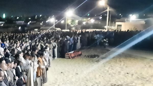 جثمان الشاب طه أثناء