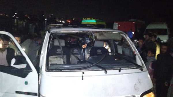 انتشال سيارة سقطت