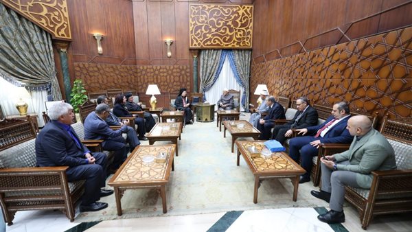 شيخ الأزهر يستقبل