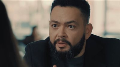 التحفظ على نجل الفنان أحمد رزق بعد تسببه في إصابة عامل بكسر في الجمجمة ونزيف بأكتوبر