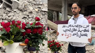 صحفي فلسطيني يحتفل بعيد الفطر على طريقته الخاصة: اللي فقد شهيد ياخد وردة 