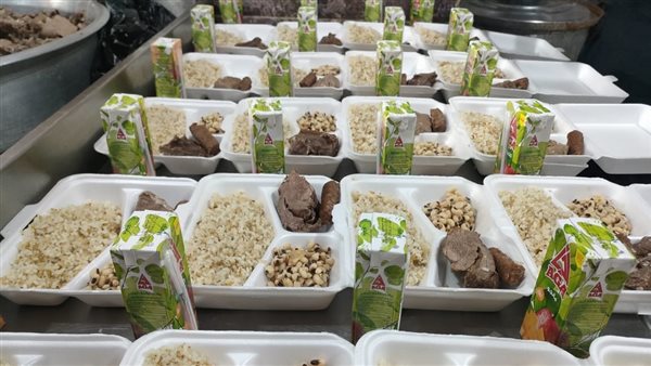 جانب من الوجبات 