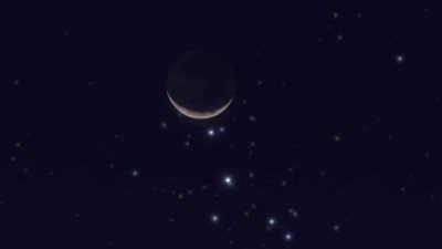 شاهد الآن 500 نجم في السماء.. اقتران جديد لهلال عيد الفطر 