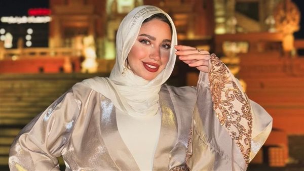 البلوجر مريم سيف