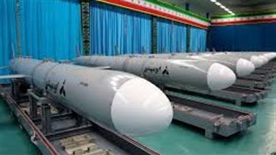 تقارير: إيران تطلق صواريخ باليستية مجنحة تجاه إسرائيل 