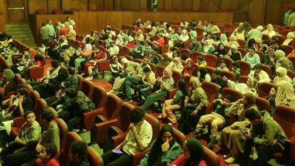 إقبال كبير على سينما