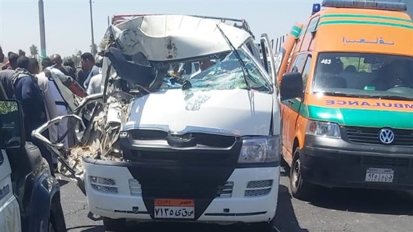 حادث تصادم ميكروباص