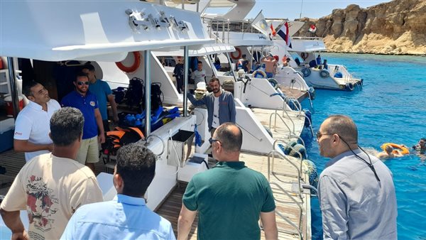 جنوح سفينة بخليج