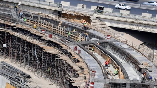 جانب من أعمال محور