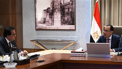 مدبولي يُوجه بالإسراع في إدخال محافظات جديدة لمنظومة التأمين الصحي الشامل