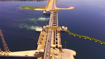 الري: تحديث أنظمة مفيض قناطر إسنا للتحكم في التصرفات المائية