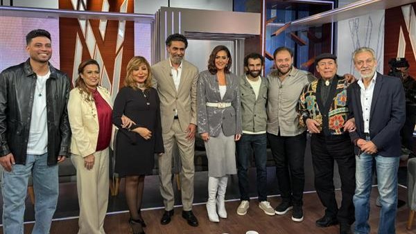 أسرة مسلسل صيد العقارب