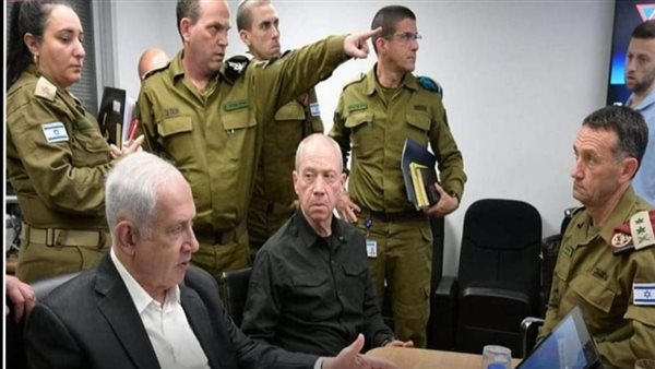 نتنياهو وقادة جيش