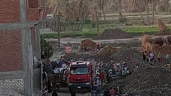 بسبب الالعاب الناريه...