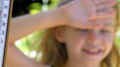 تأثير موجات الحر على الأطفال.. تعرفِ عليها