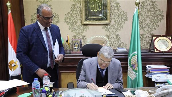 محافظ المنيا