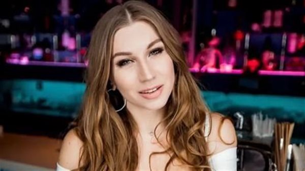 إنيسا بولينكو خبيرة