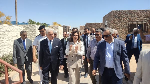 وزيرة الثقافة تتفقد