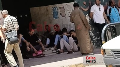 الحزن والحسرة على وجوه أصحاب المحال التجارية المحترقة داخل مول فيلة بأسوان| صور