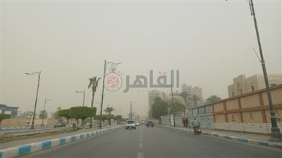 استعدادًا لسوء الأحوال الجوية.. مصدر بمحافظة الجيزة: رفع درجة الاستعداد ومراجعة تثبيت اللوحات الإعلانية على الطرق