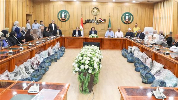 لقاء محافظ المنوفية