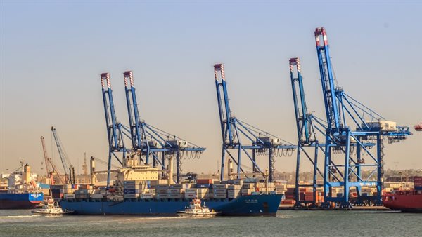 ميناء دمياط