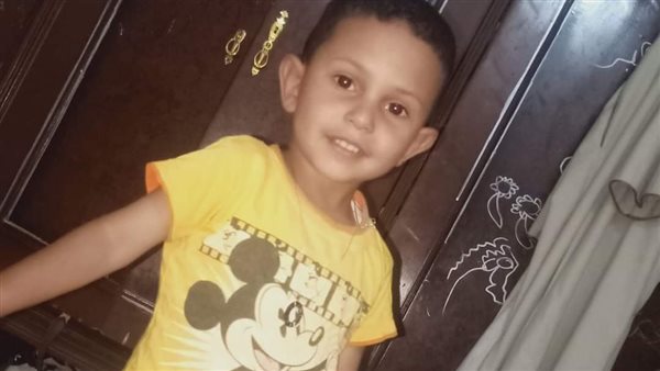 الصغير الغريق داخل