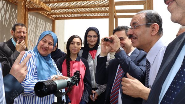 جانب من تجربة التلسكوب