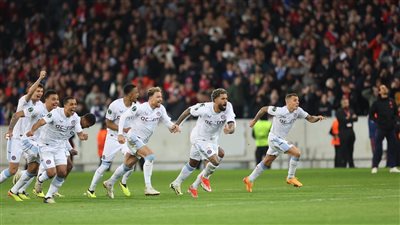 تأهل صعب لـ أستون فيلا وتاريخي لـ ليفركوزن.. نتائج دور ربع النهائي من الدوري الأوروبي والمؤتمرات