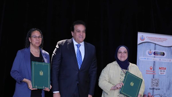 الدكتور خالد عبد